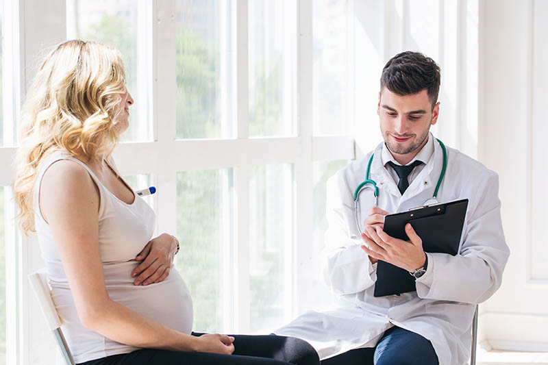 Hoge bloeddruk tijdens zwangerschap verhoogt kans op nierziekte