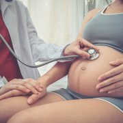 Pessarium leidt tot minder sterfte bij vrouwen die een tweeling verwachten